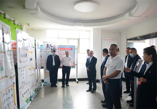 清風正氣潤心田，藝術(shù)交流促發(fā)展——武漢公交集團三公司組織黨員干部參觀廉政文化作品展并開展文化藝術(shù)交流活動